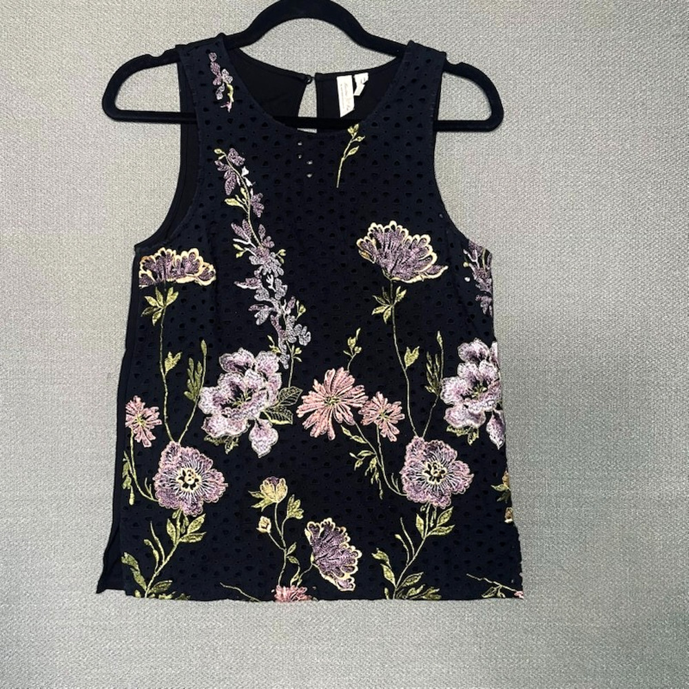 Anthropologie Meadow Rue Black Eyelet Embroidered Tank Floral Boho XS Cottage